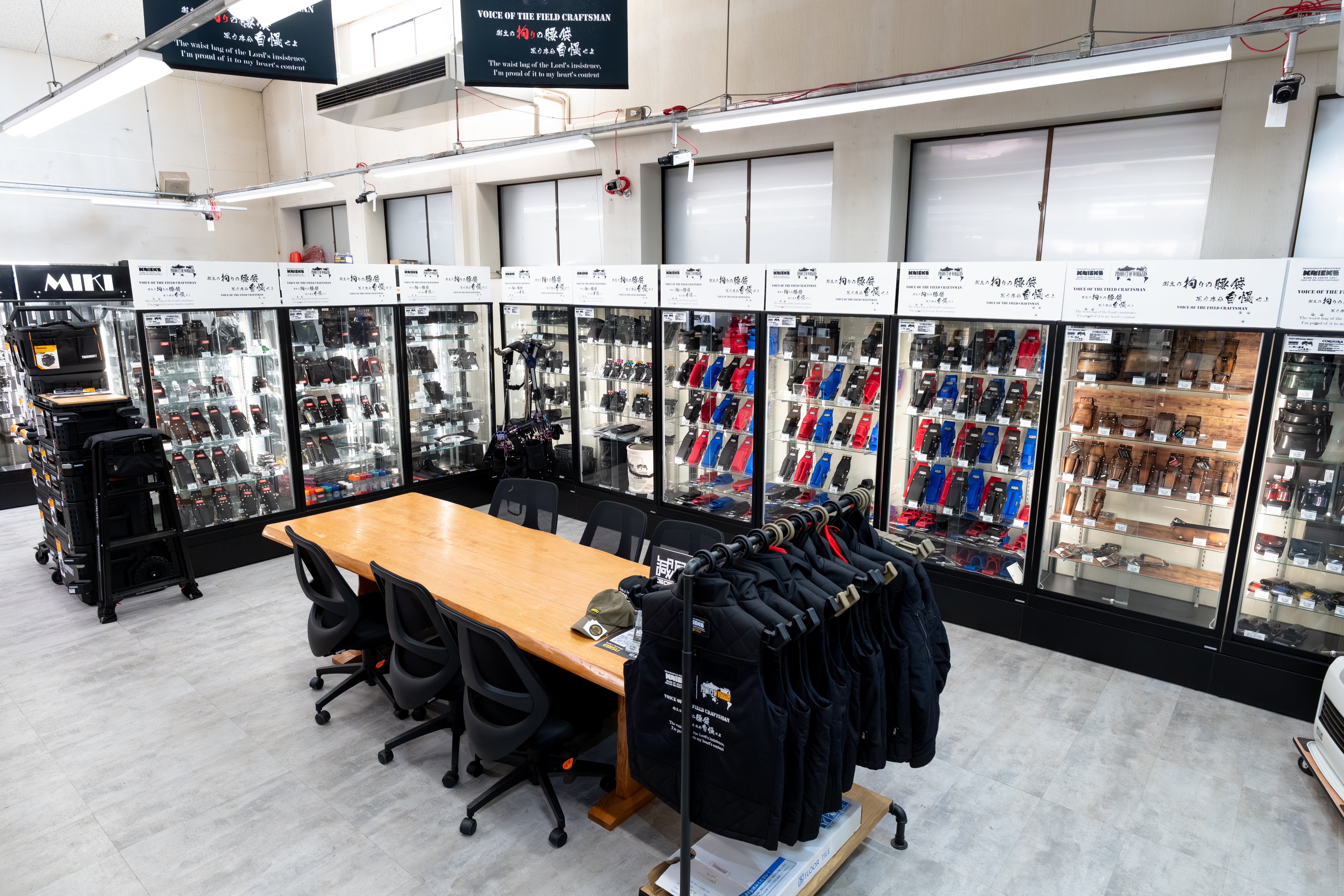 プロSHOP金津屋売り場