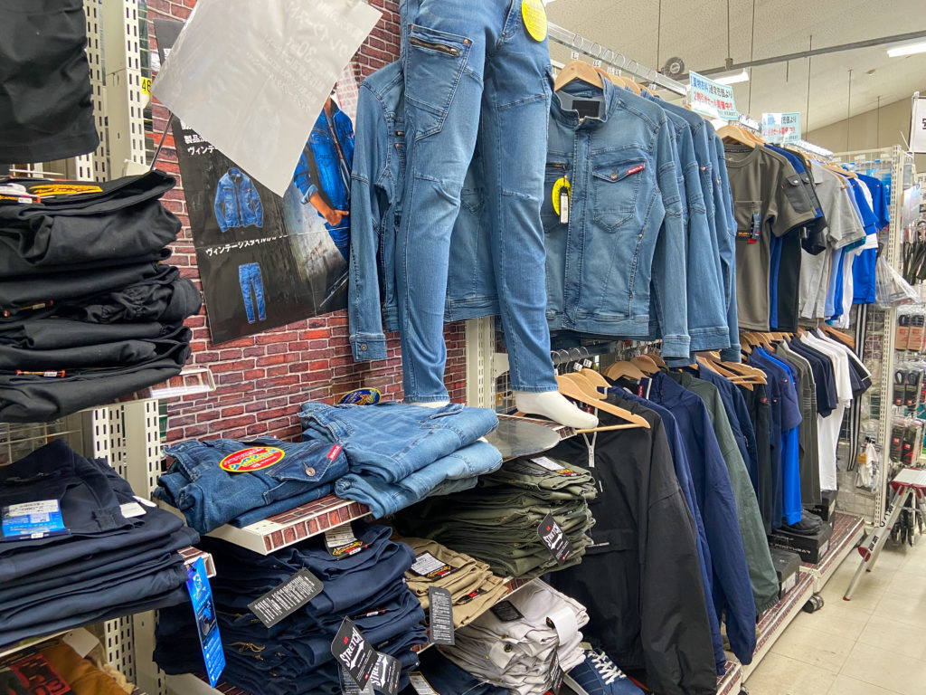 ユニフォーム売り場